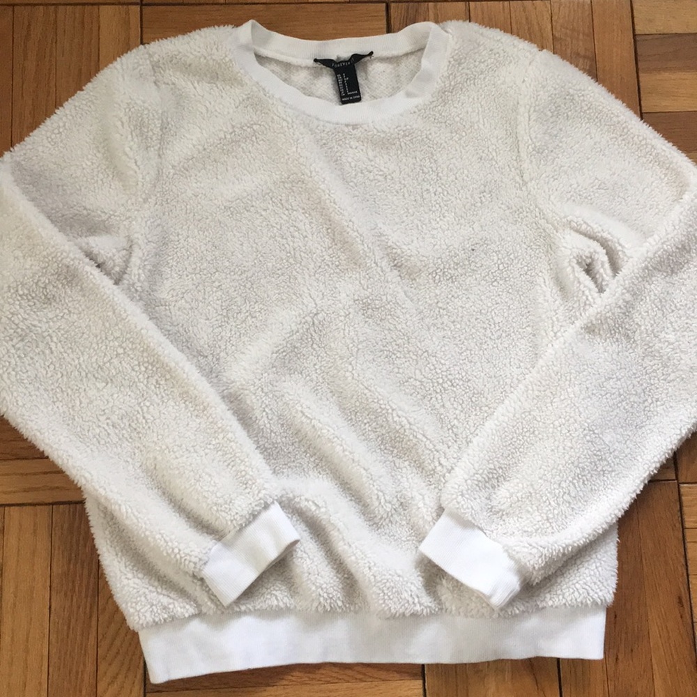 Forever 21 fluffy sweatshirt